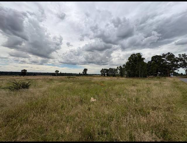 1,993M² VACANT LAND FOR SALE IN VAALPARK